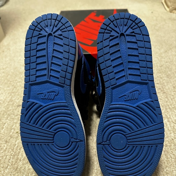 Jordan retro 1 high - Picture 3 of 5